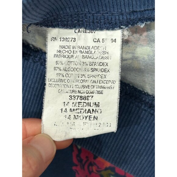 Lee Womens Relaxed Fit Mid Rise Floral Navy Capri Pants Sz M - Picture 6 of 10